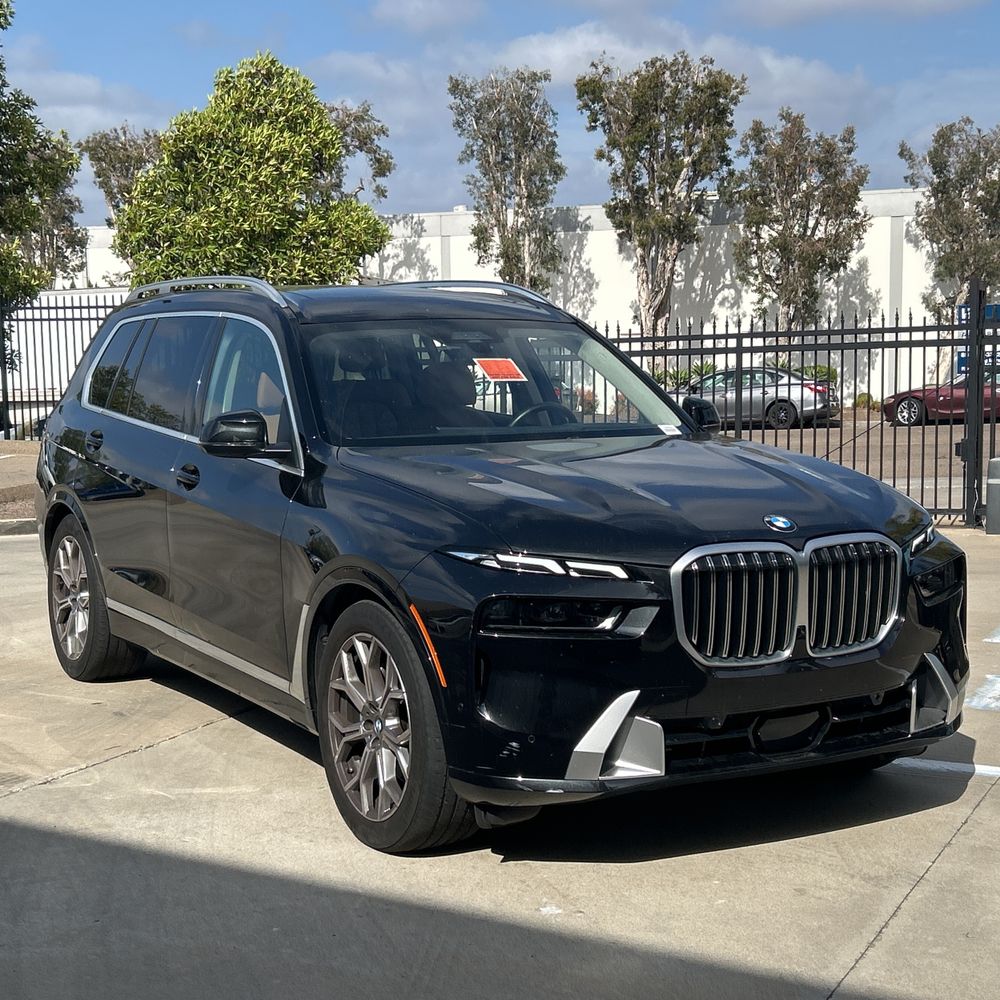 2024 BMW X7 xDrive40i