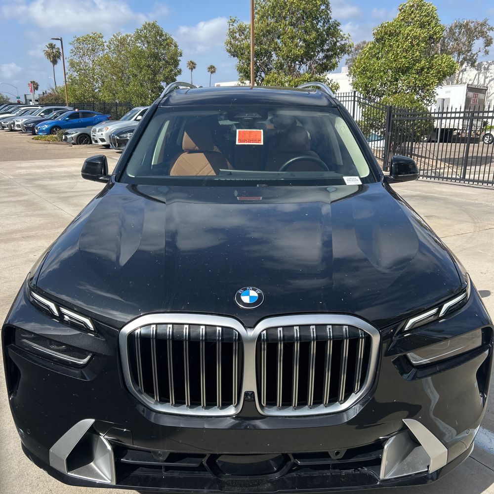 2024 BMW X7 xDrive40i