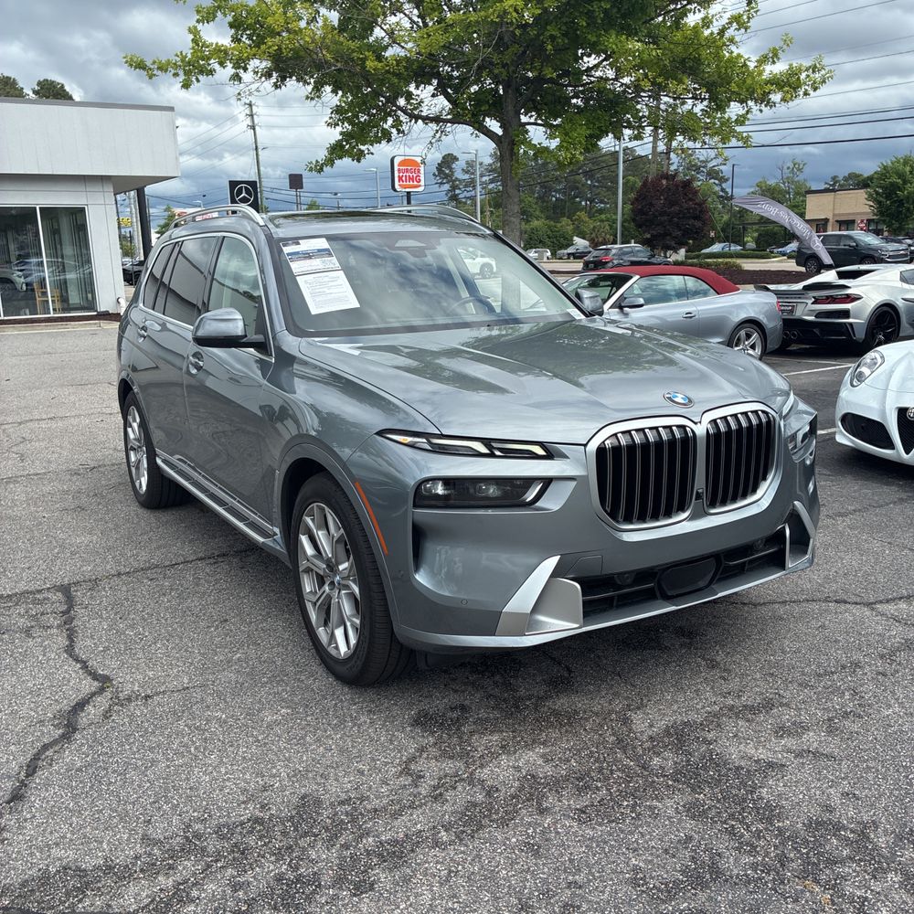2024 BMW X7 xDrive40i
