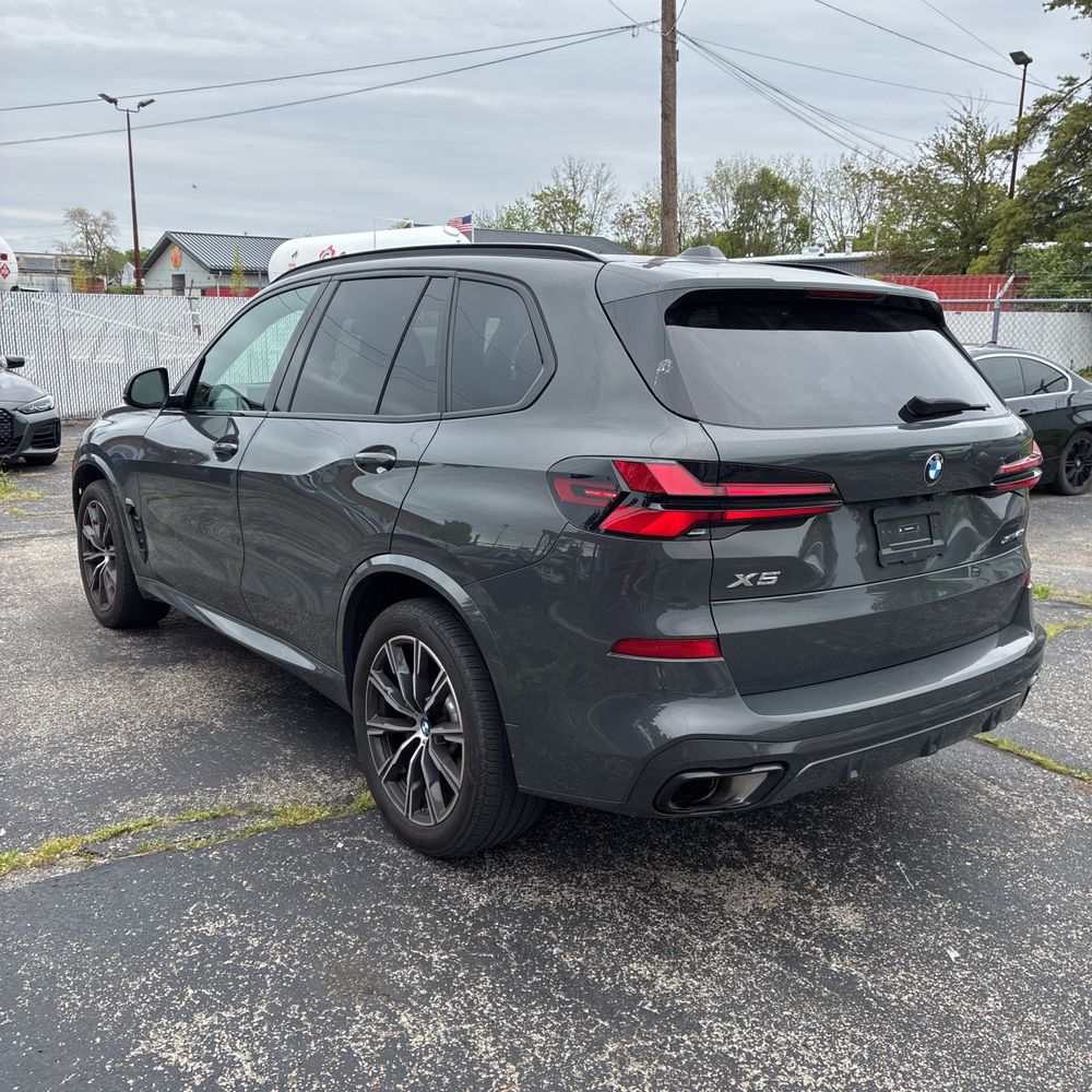 2024 BMW X5 xDrive40i