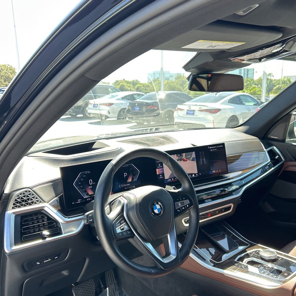 2025 BMW X5 xDrive40i