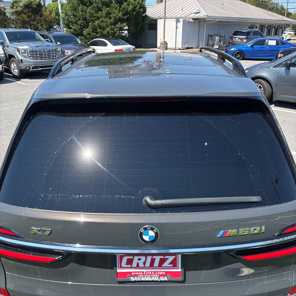 2023 BMW X7 M60i