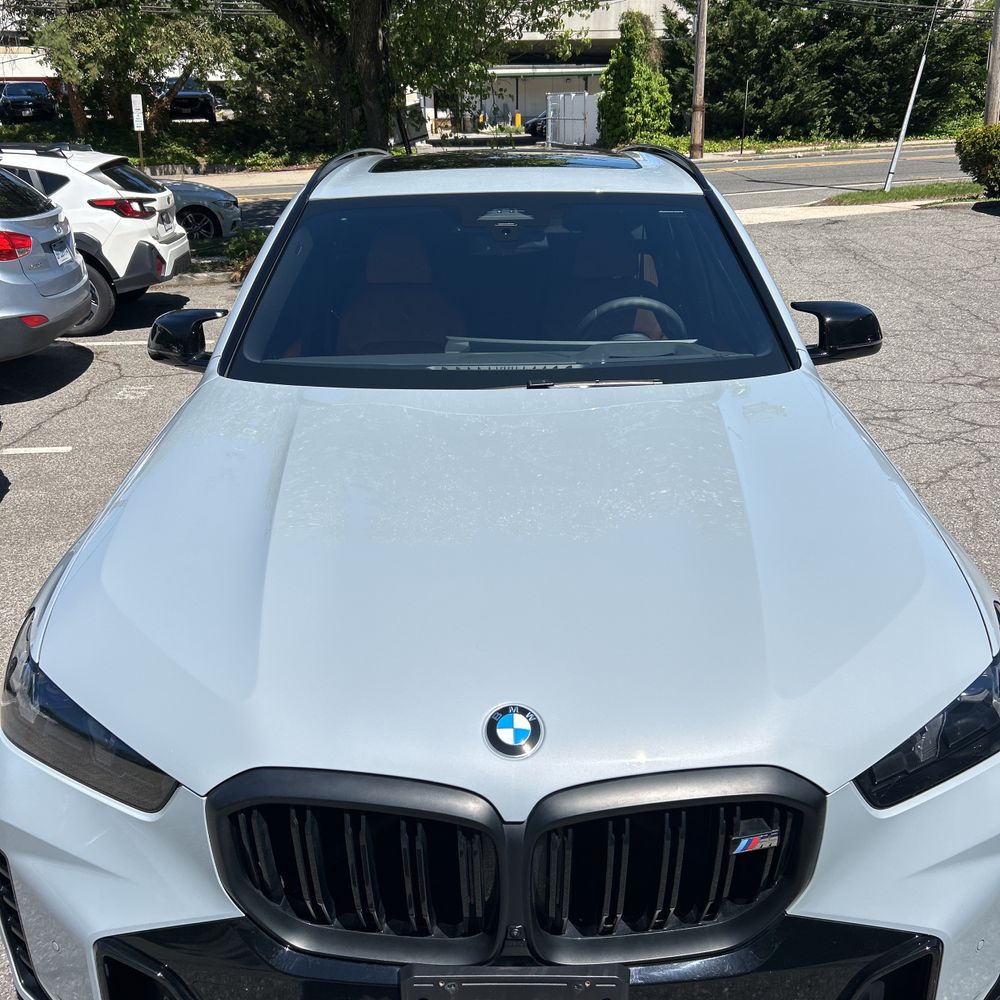 2025 BMW X5 M60i