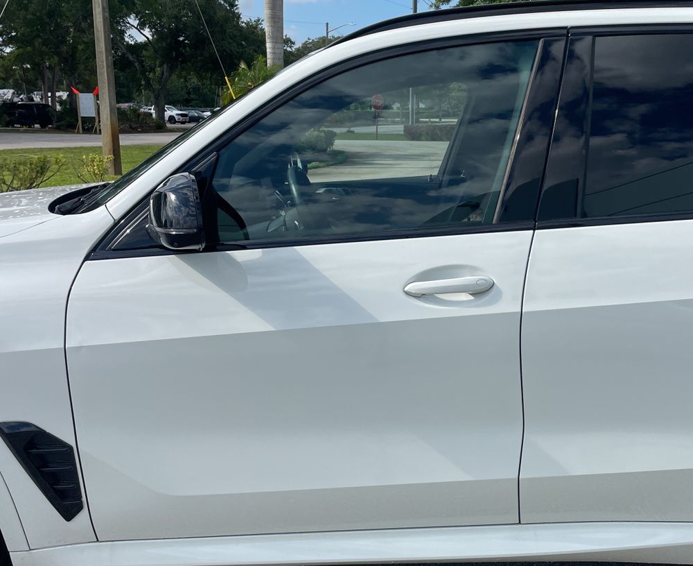 2025 BMW X5 M60i