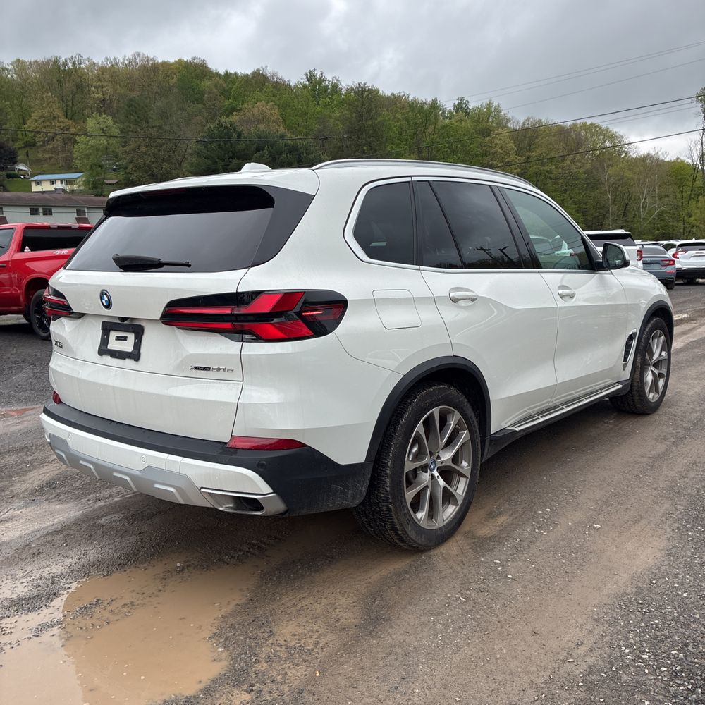 2024 BMW X5 xDrive50e