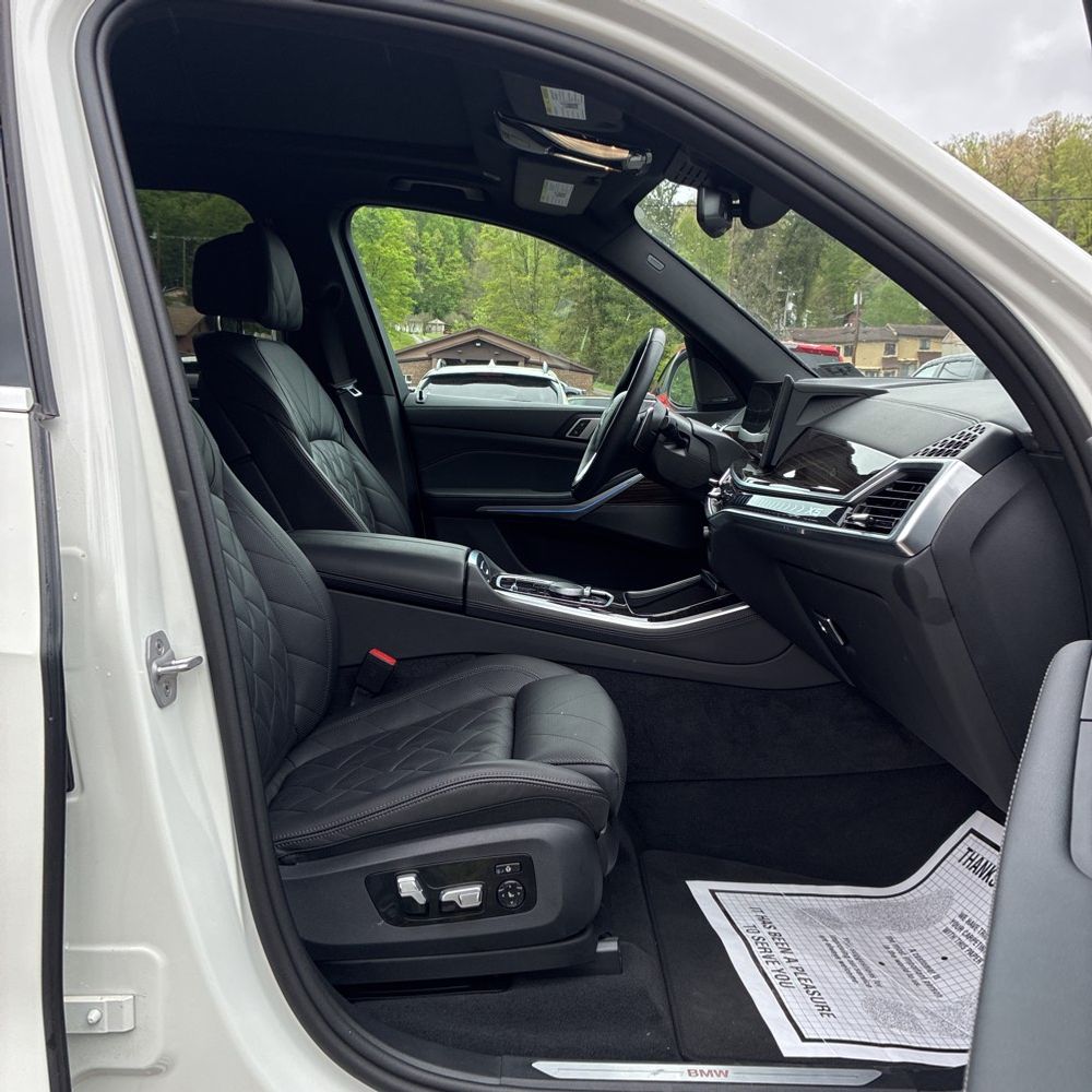 2024 BMW X5 xDrive50e