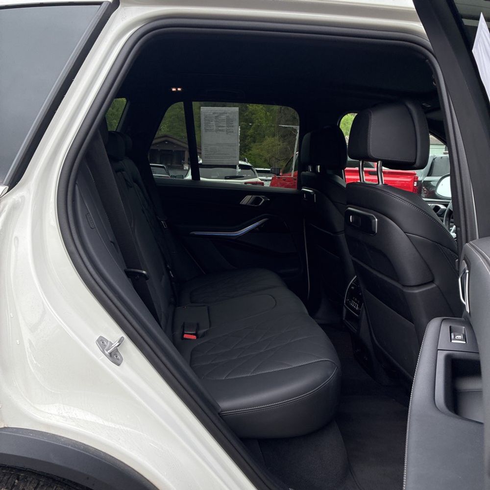 2024 BMW X5 xDrive50e