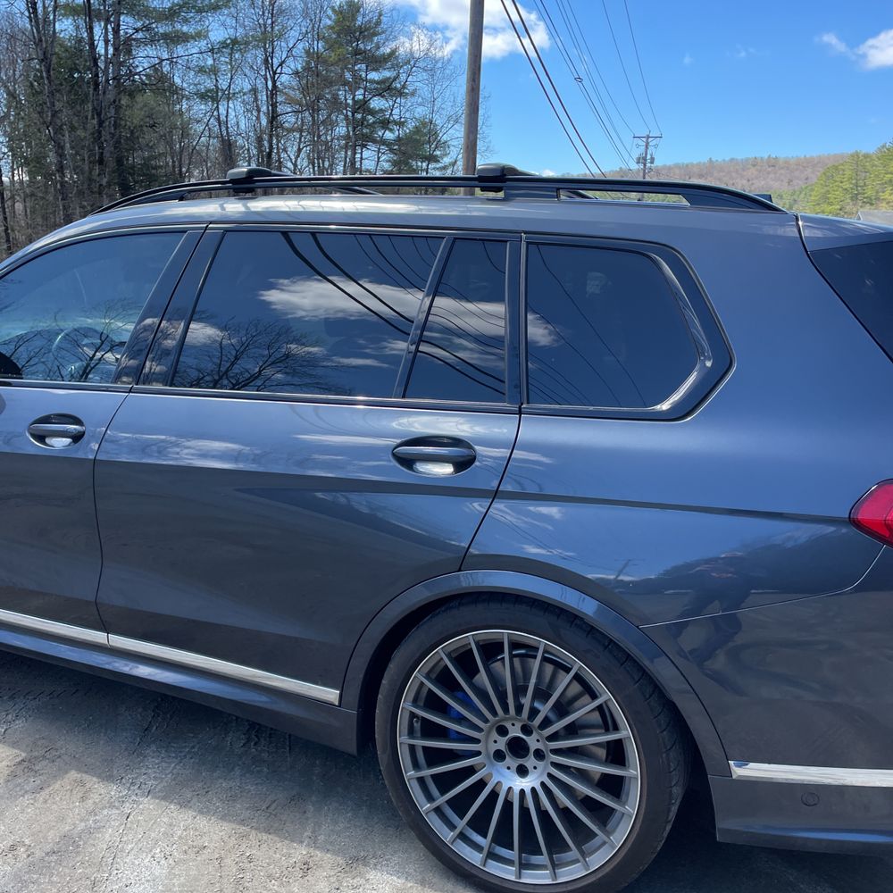2021 BMW X7 ALPINA XB7