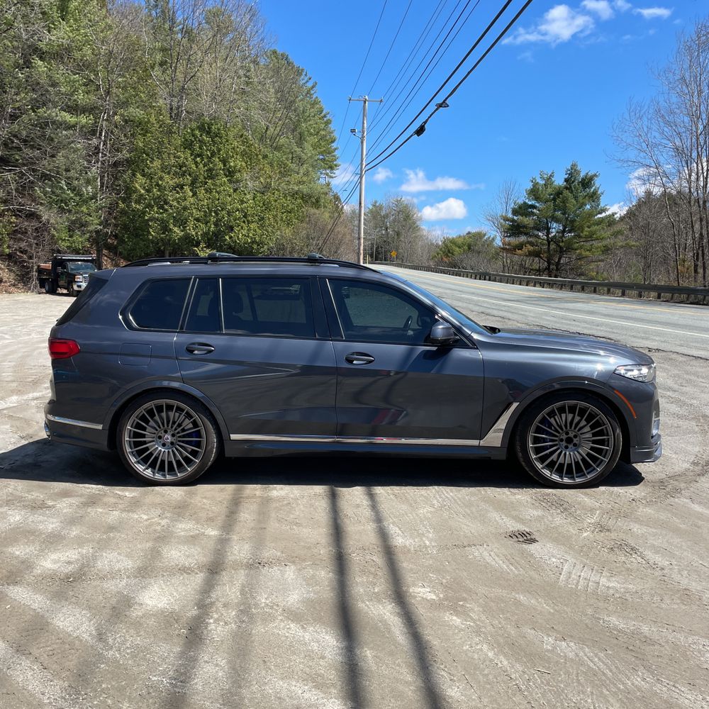 2021 BMW X7 ALPINA XB7
