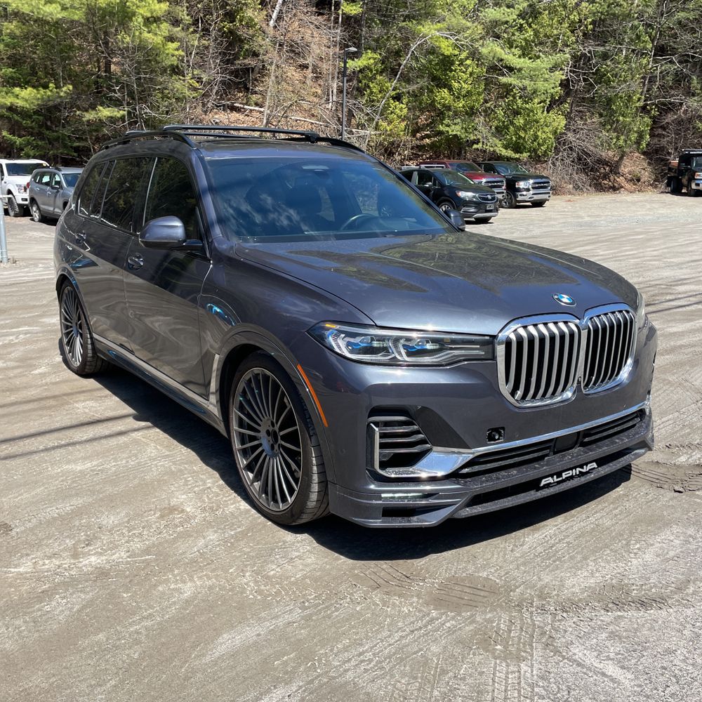 2021 BMW X7 ALPINA XB7
