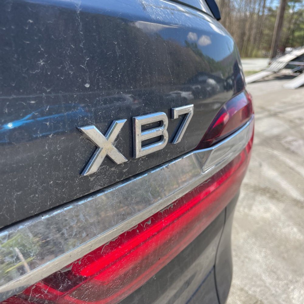 2021 BMW X7 ALPINA XB7