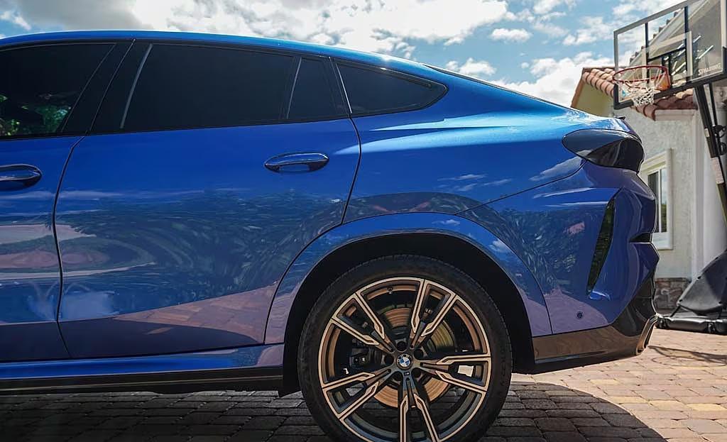 2020 BMW X6 M50i
