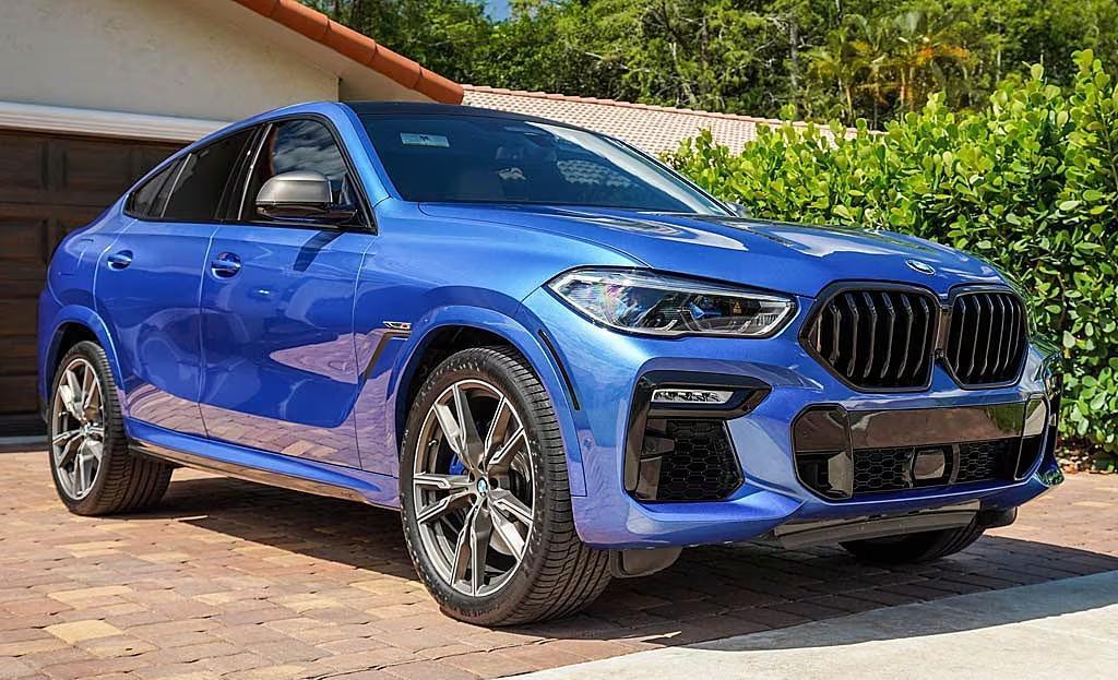 2020 BMW X6 M50i