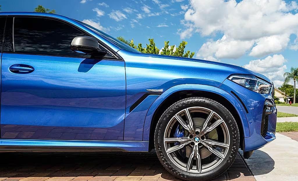2020 BMW X6 M50i