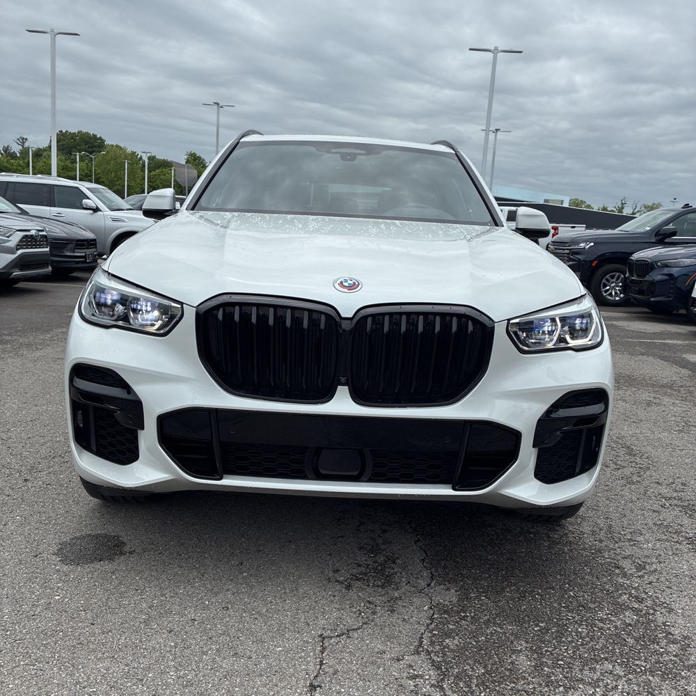 2023 BMW X5 M50i