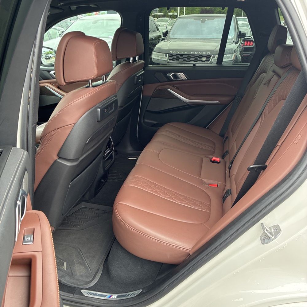 2023 BMW X5 M50i