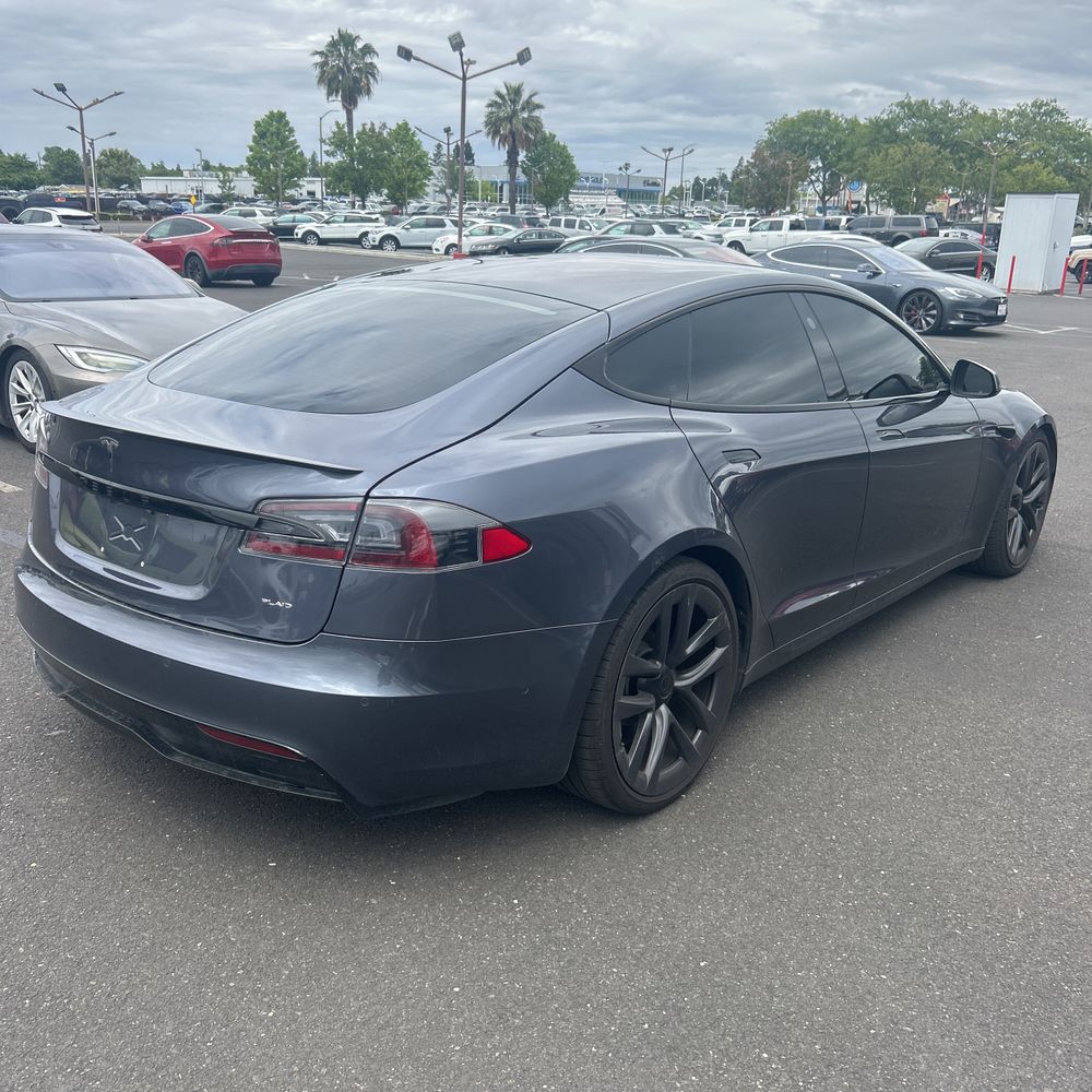 2021 Tesla Model S Plaid