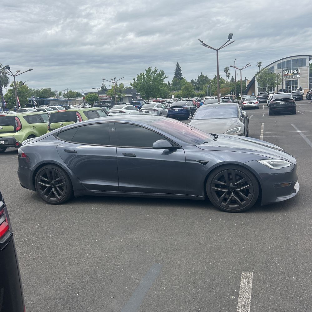 2021 Tesla Model S Plaid