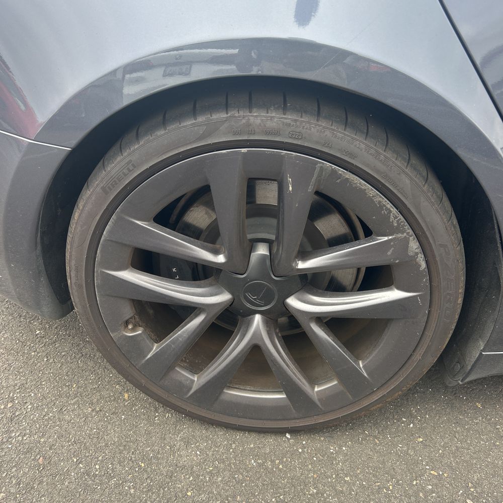 2021 Tesla Model S Plaid