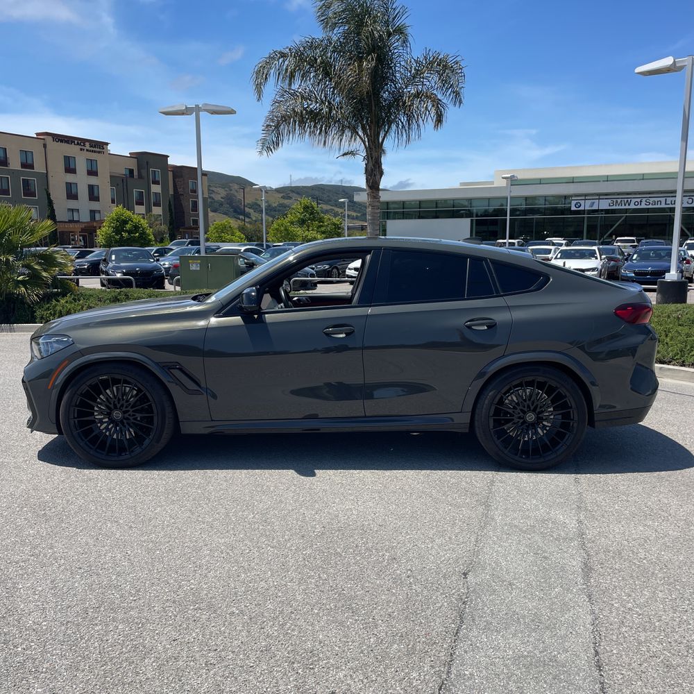 2022 BMW X6 M
