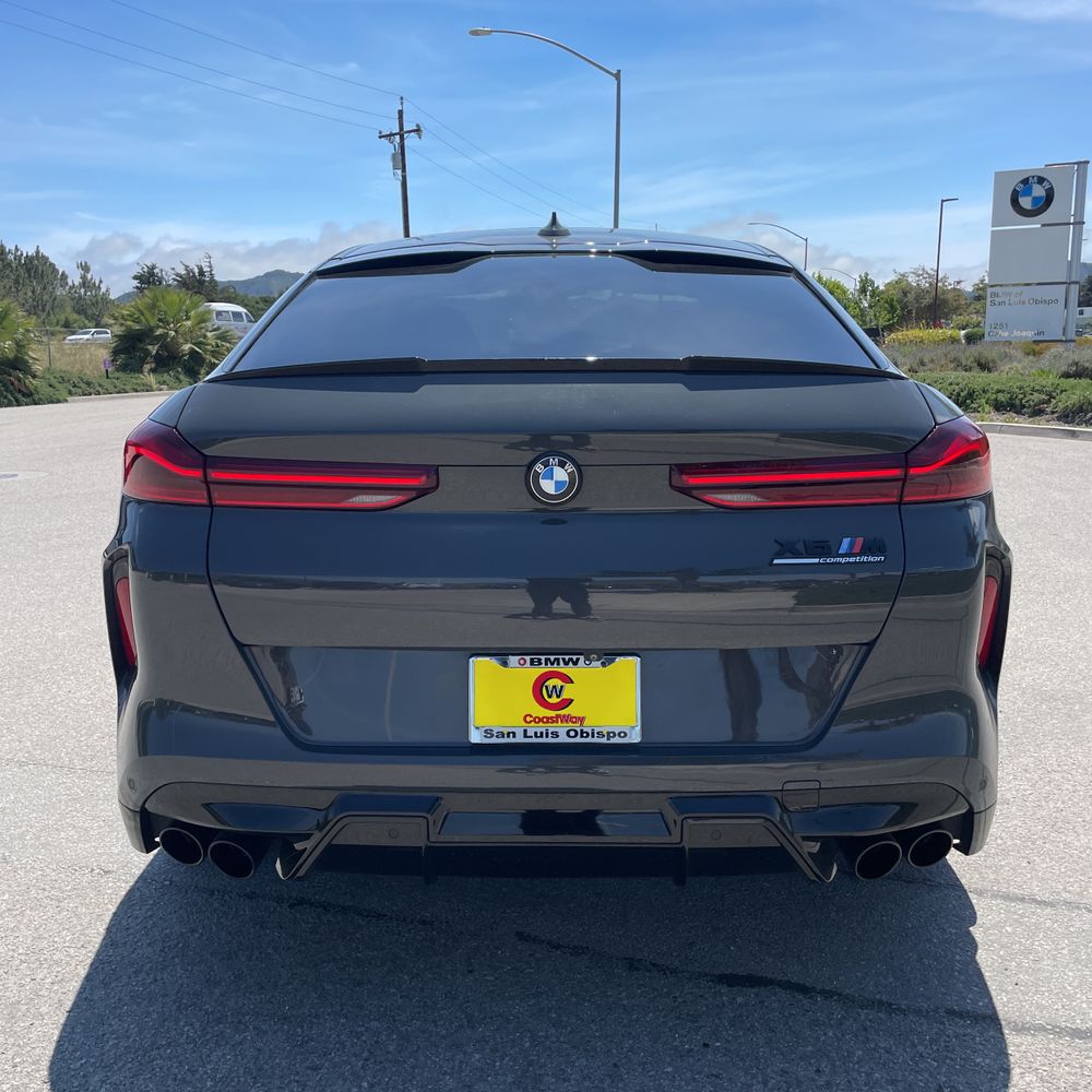2022 BMW X6 M
