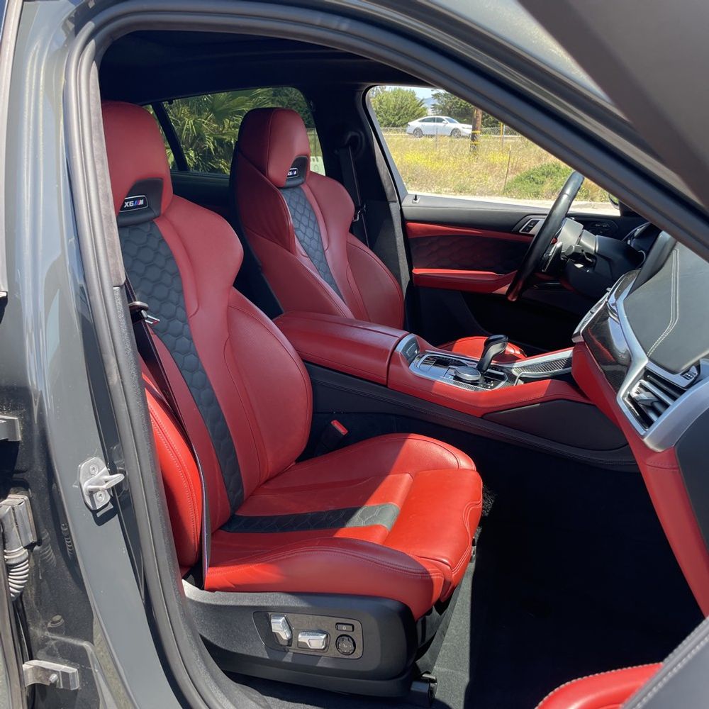 2022 BMW X6 M