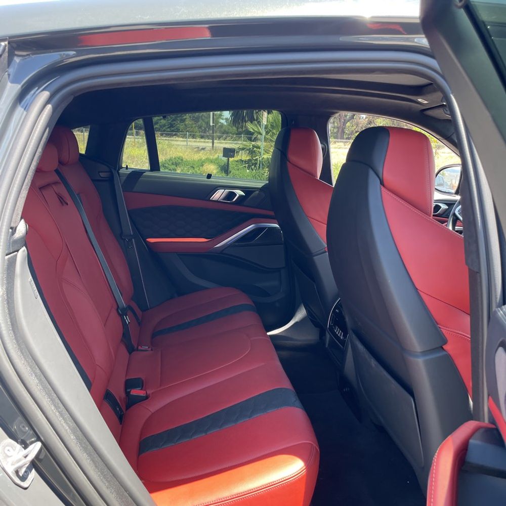 2022 BMW X6 M