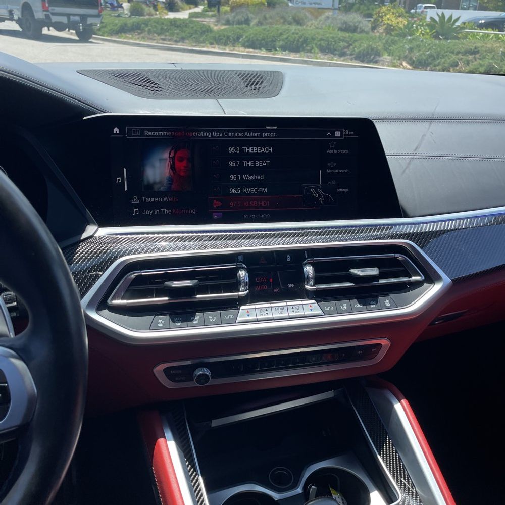 2022 BMW X6 M