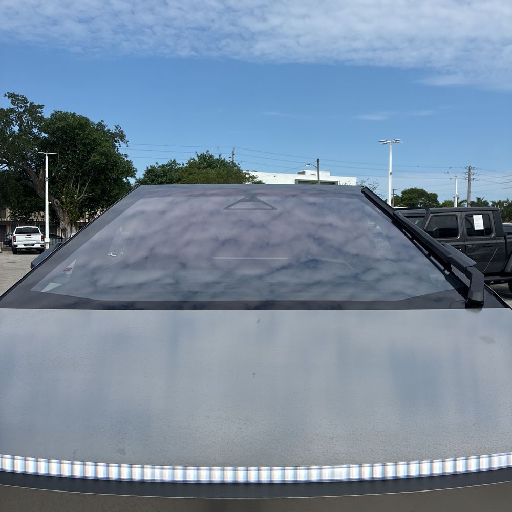 2025 Tesla Cybertruck