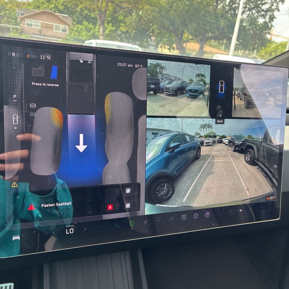 2025 Tesla Cybertruck