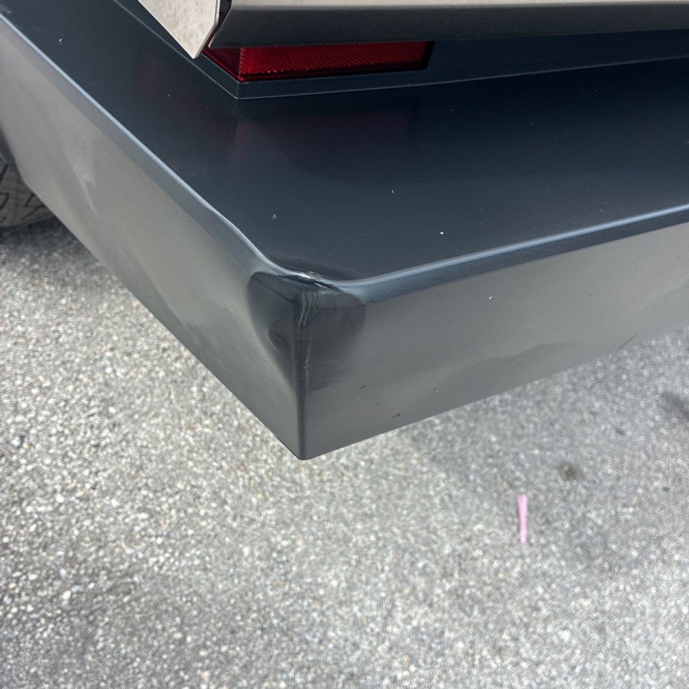 2025 Tesla Cybertruck
