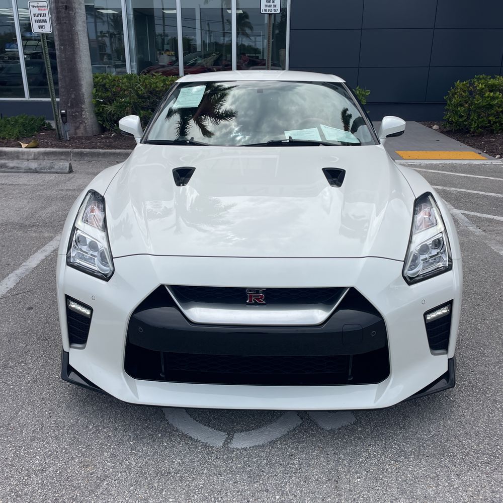 2021 Nissan GT-R Premium