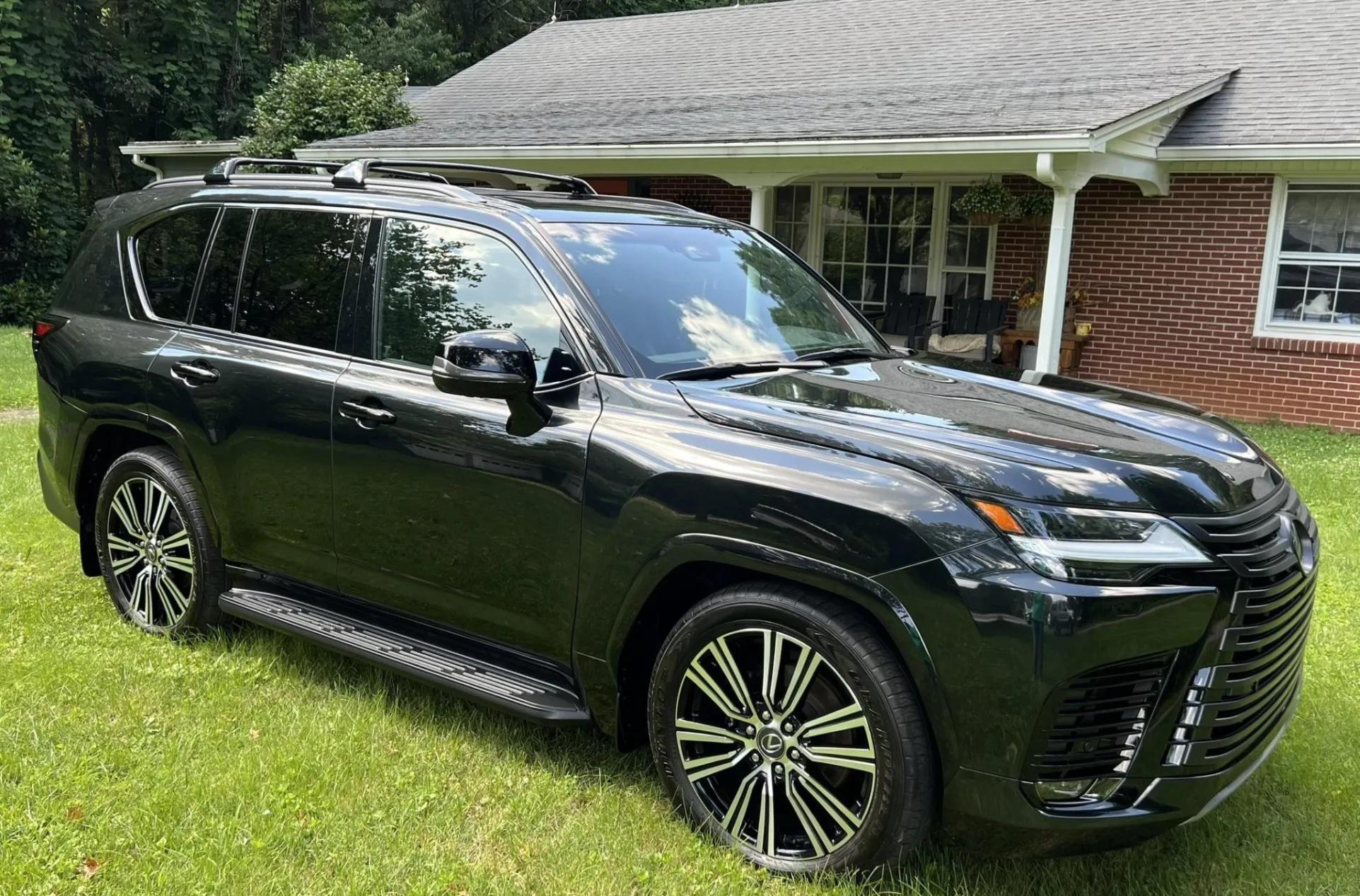 2024 Lexus LX600