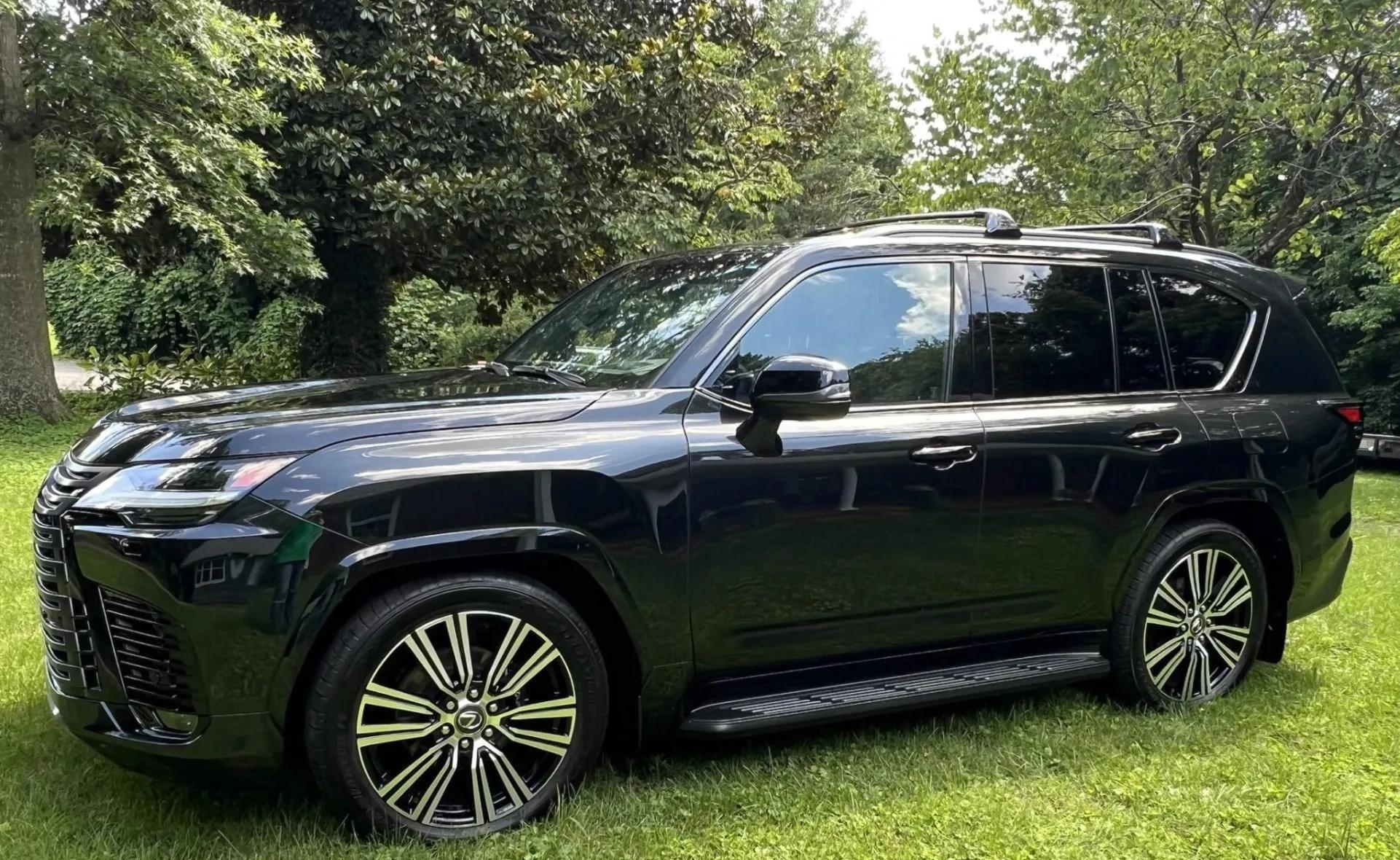 2024 Lexus LX600