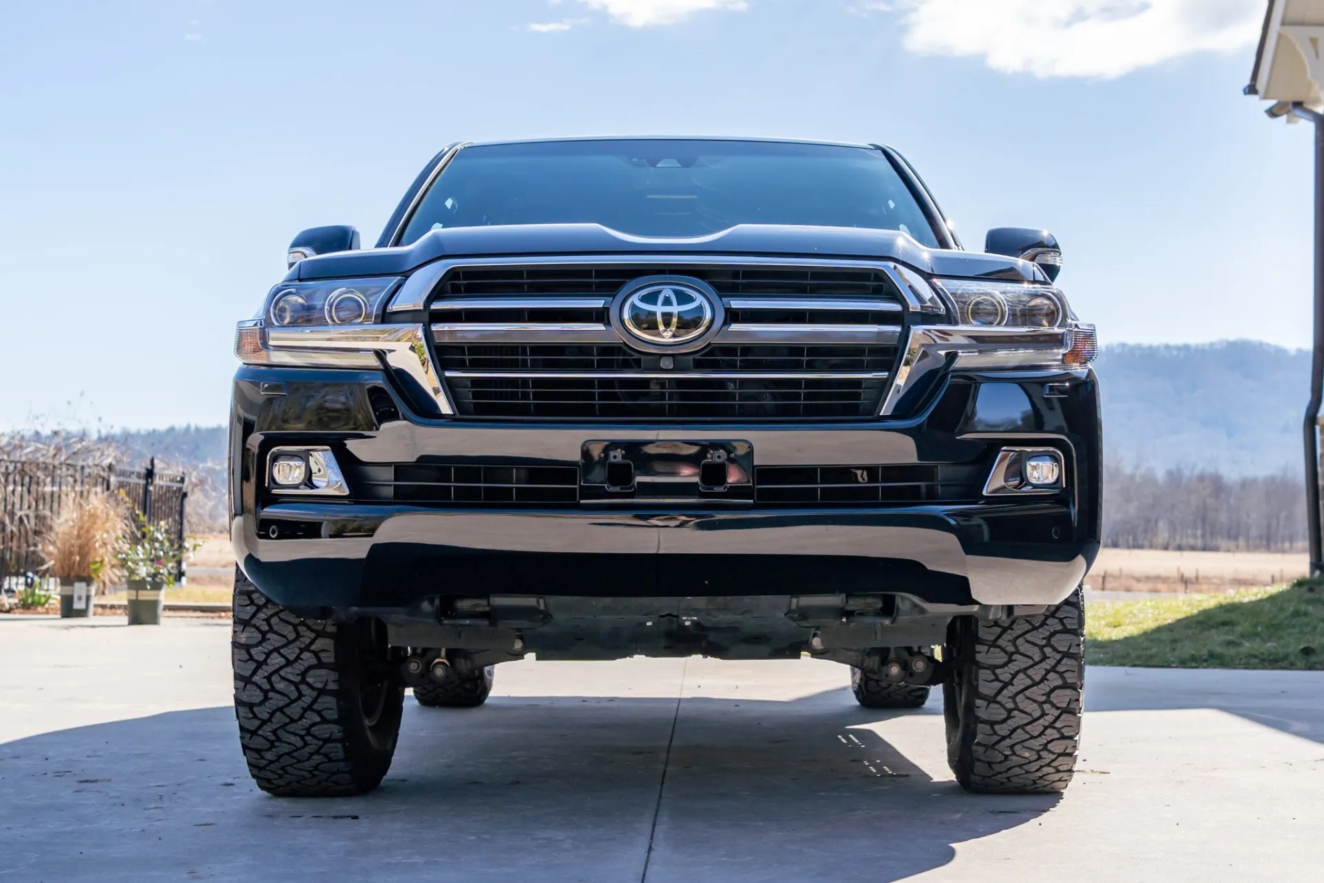 2020 Toyota Land Cruiser Heritage Edition