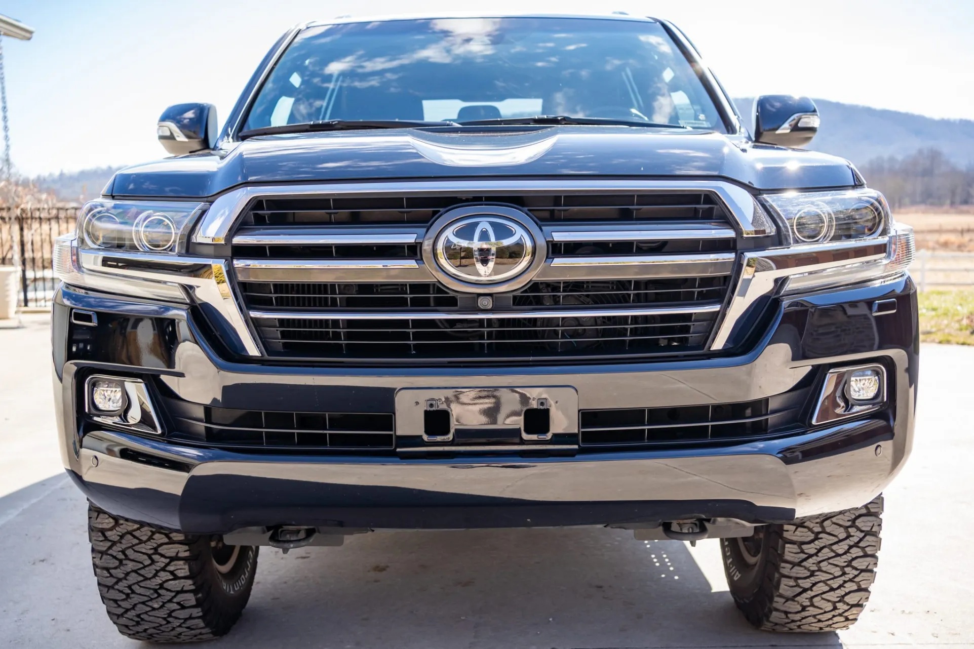 2020 Toyota Land Cruiser Heritage Edition