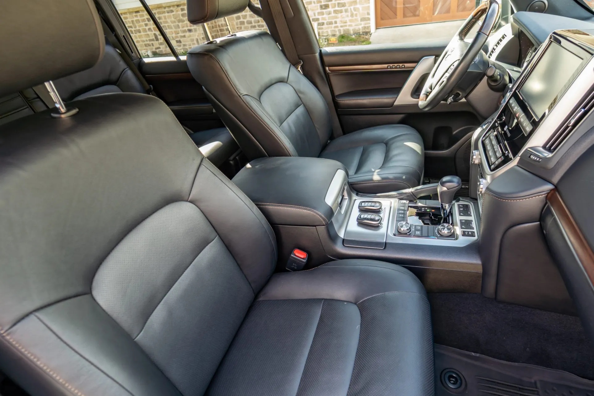 2020 Toyota Land Cruiser Heritage Edition