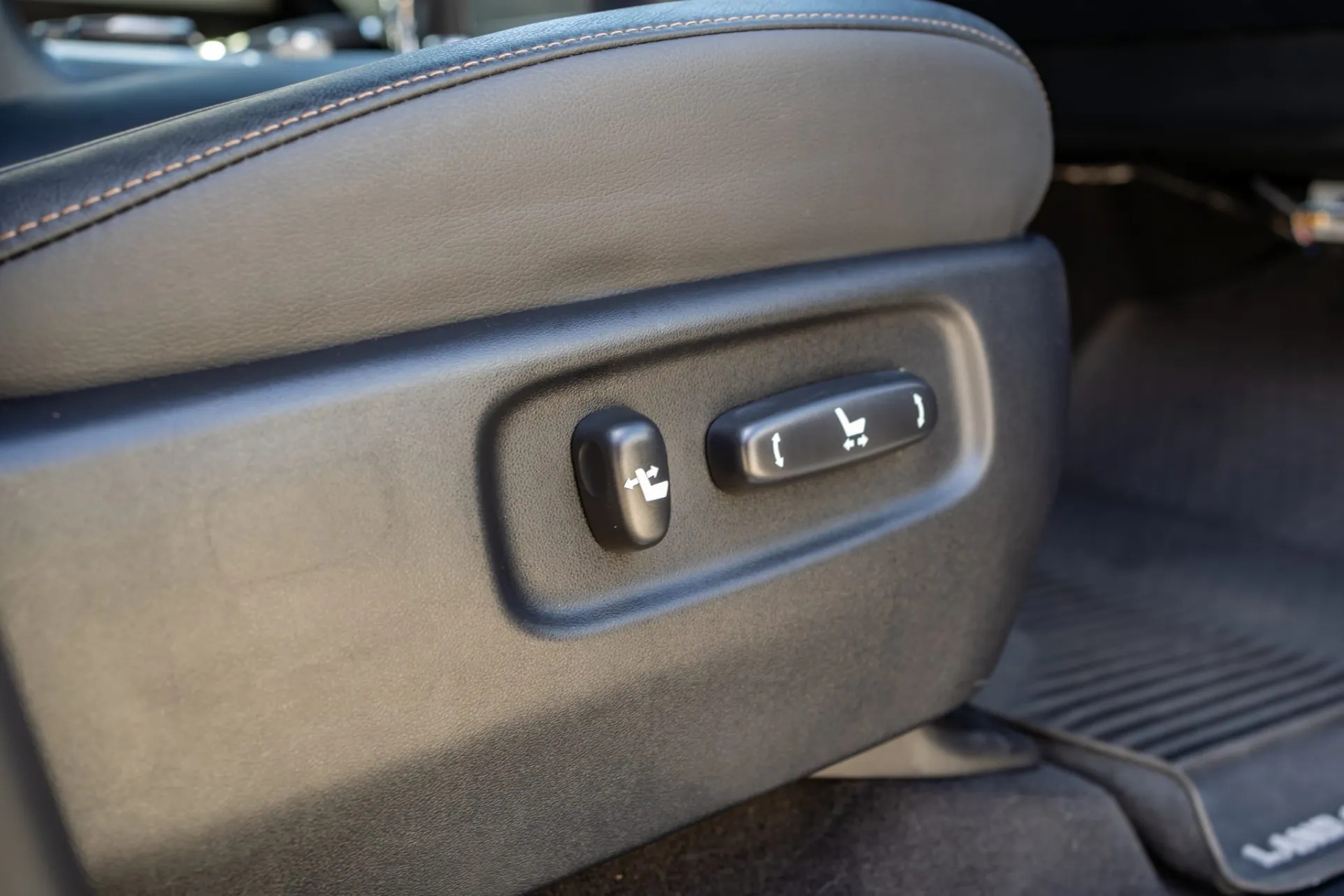 2020 Toyota Land Cruiser Heritage Edition