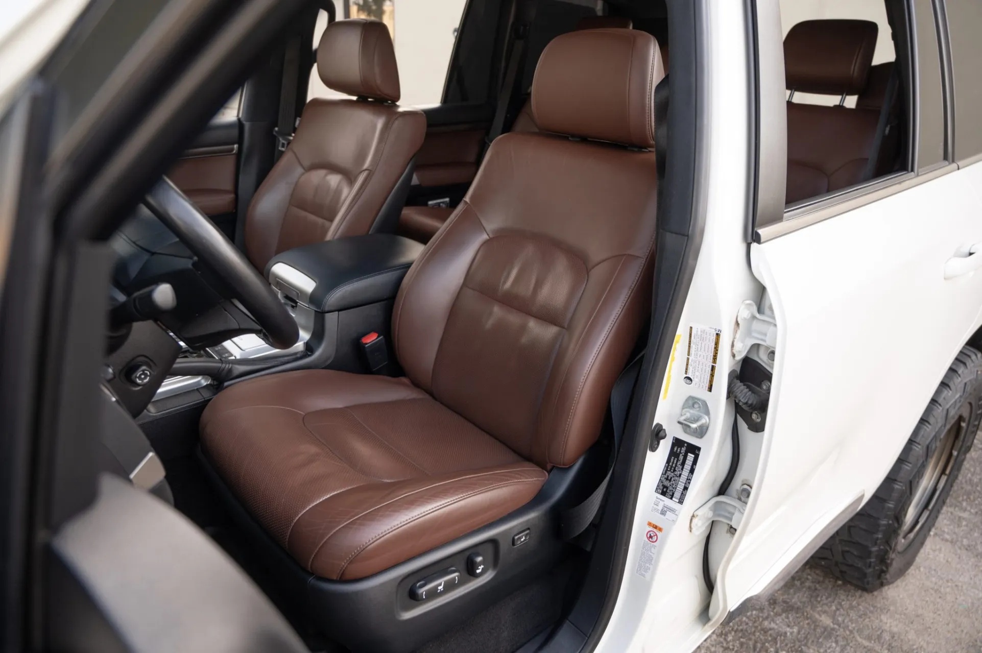 2019 Toyota Land Cruiser URJ200