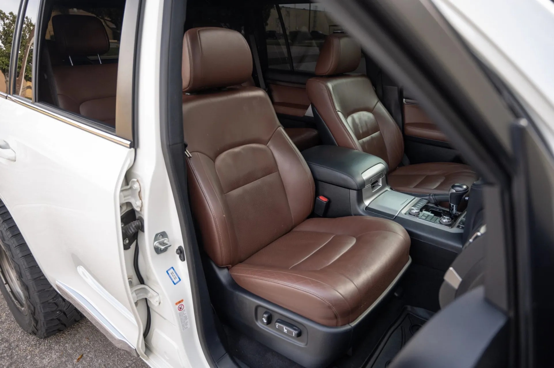 2019 Toyota Land Cruiser URJ200