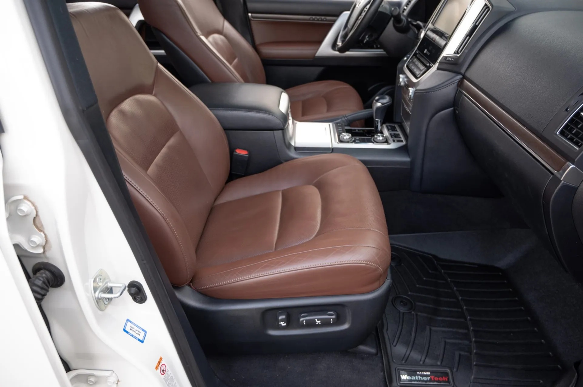 2019 Toyota Land Cruiser URJ200