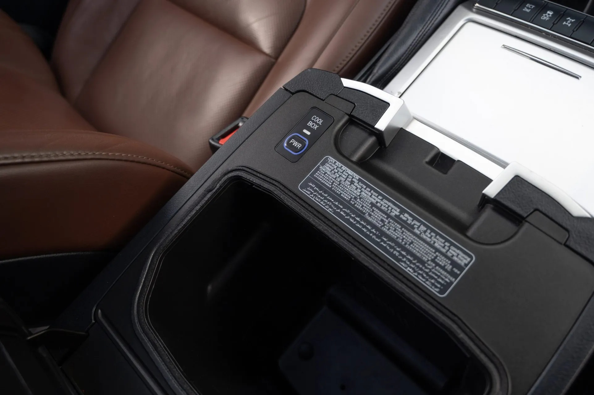 2019 Toyota Land Cruiser URJ200