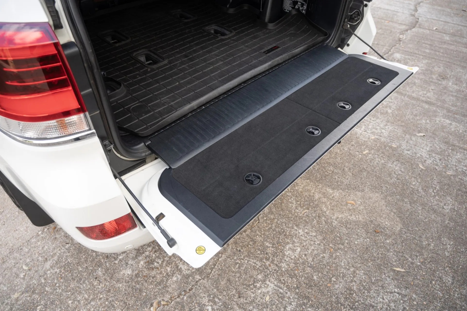 2019 Toyota Land Cruiser URJ200