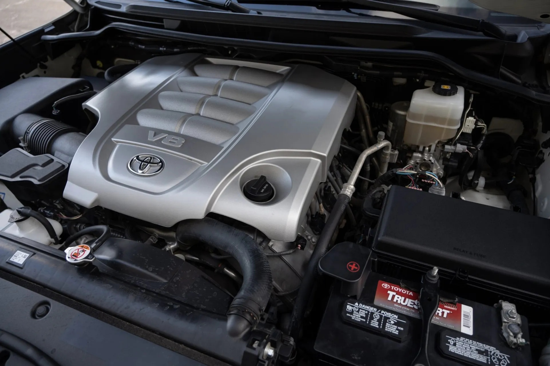 2019 Toyota Land Cruiser URJ200