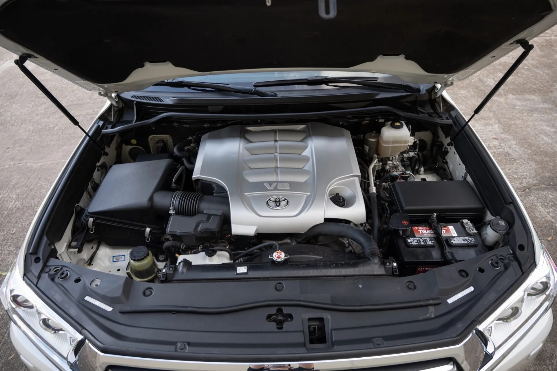 2019 Toyota Land Cruiser URJ200