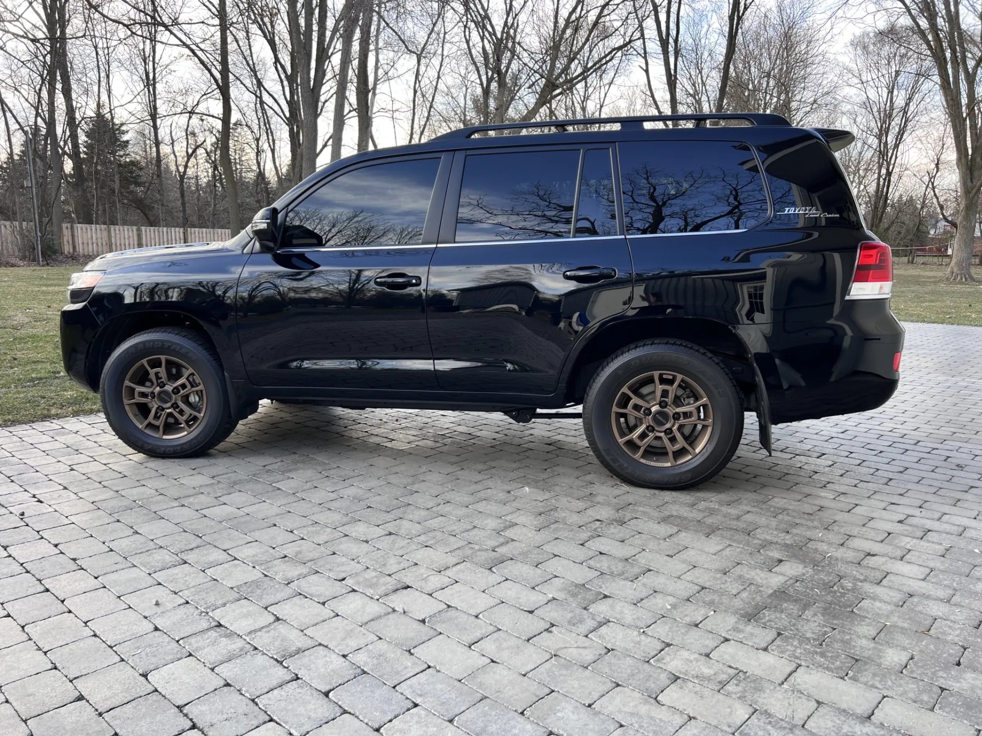 2021 Toyota Land Cruiser Heritage Edition