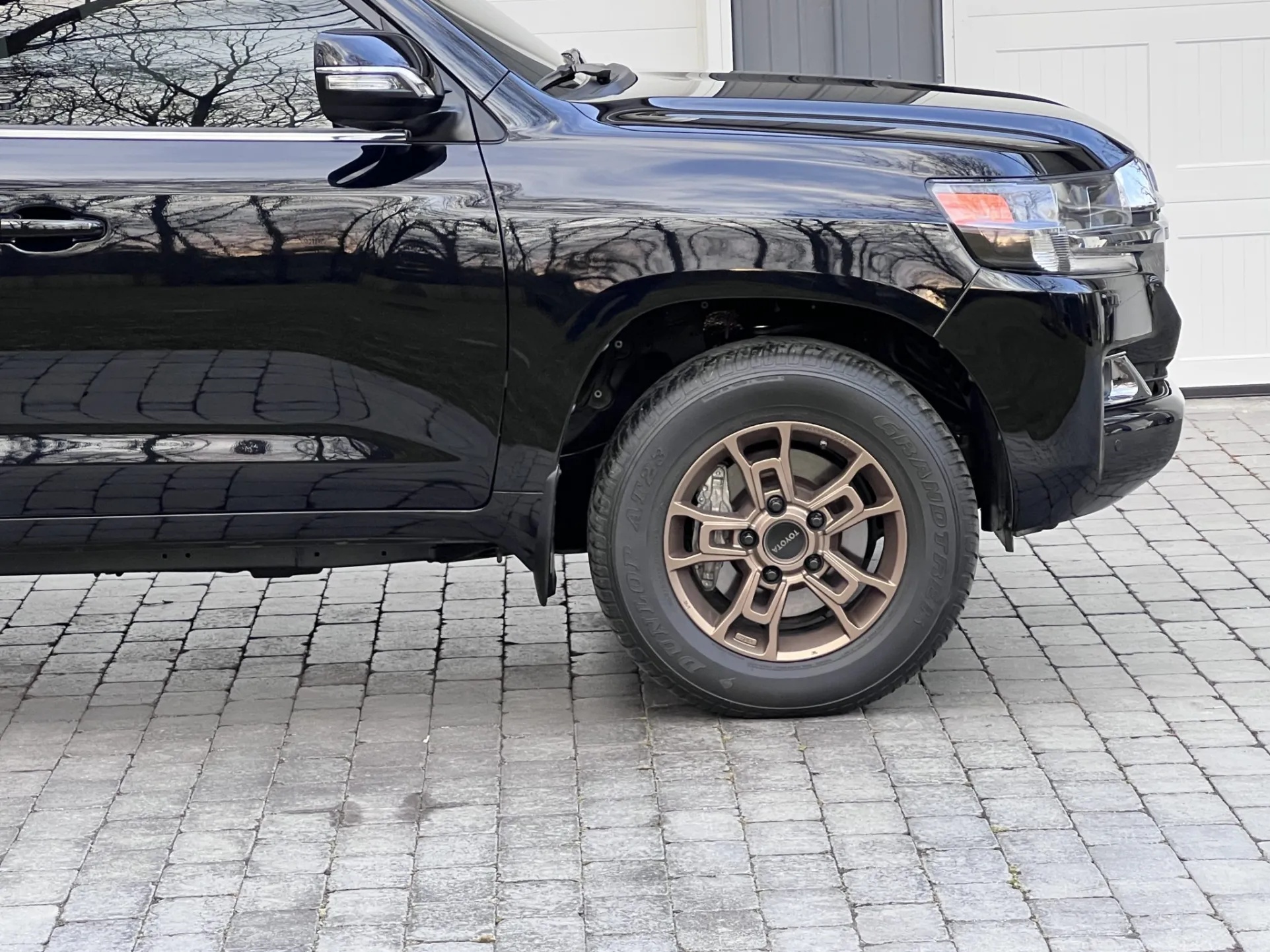 2021 Toyota Land Cruiser Heritage Edition