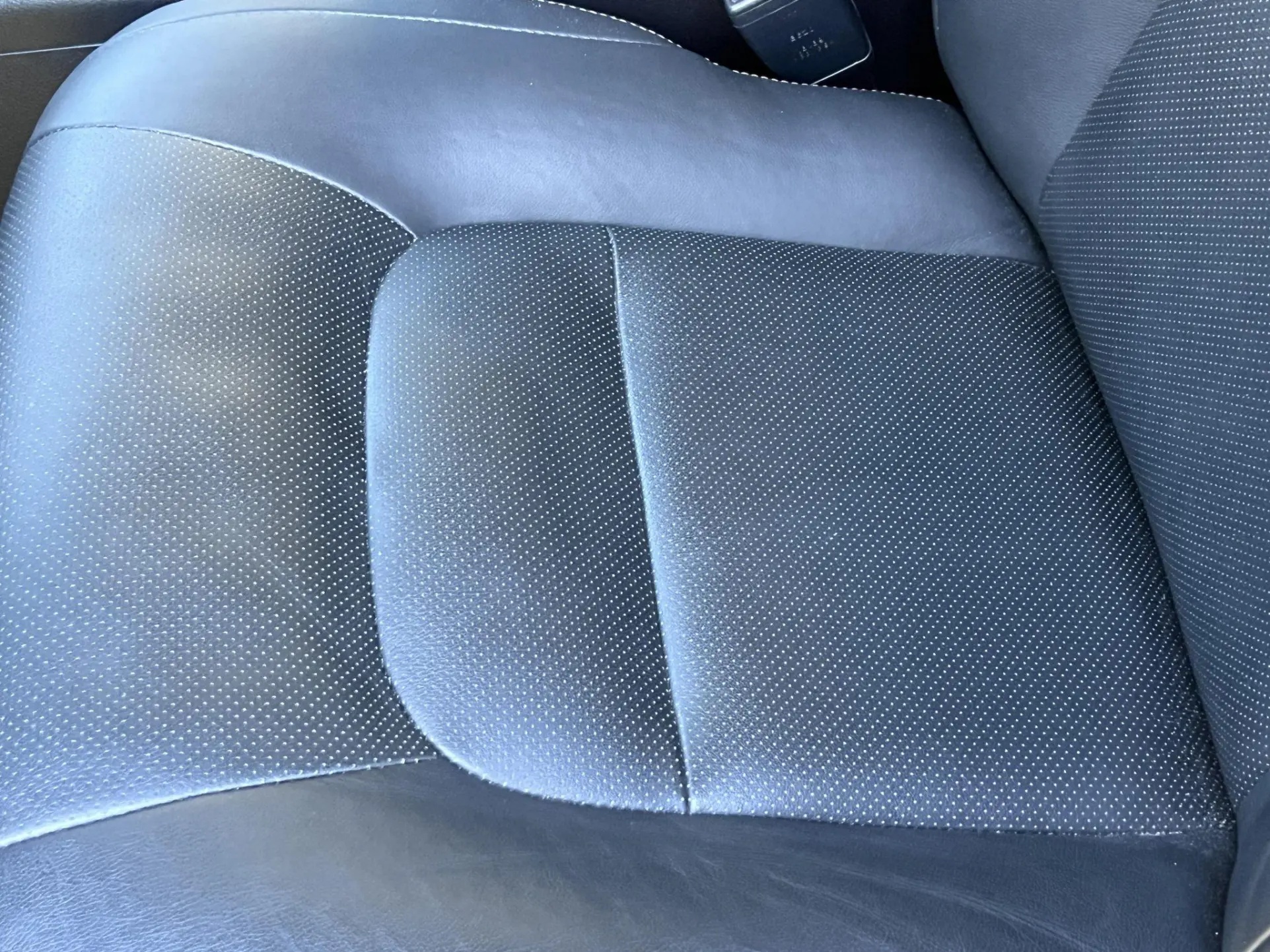 2021 Toyota Land Cruiser Heritage Edition