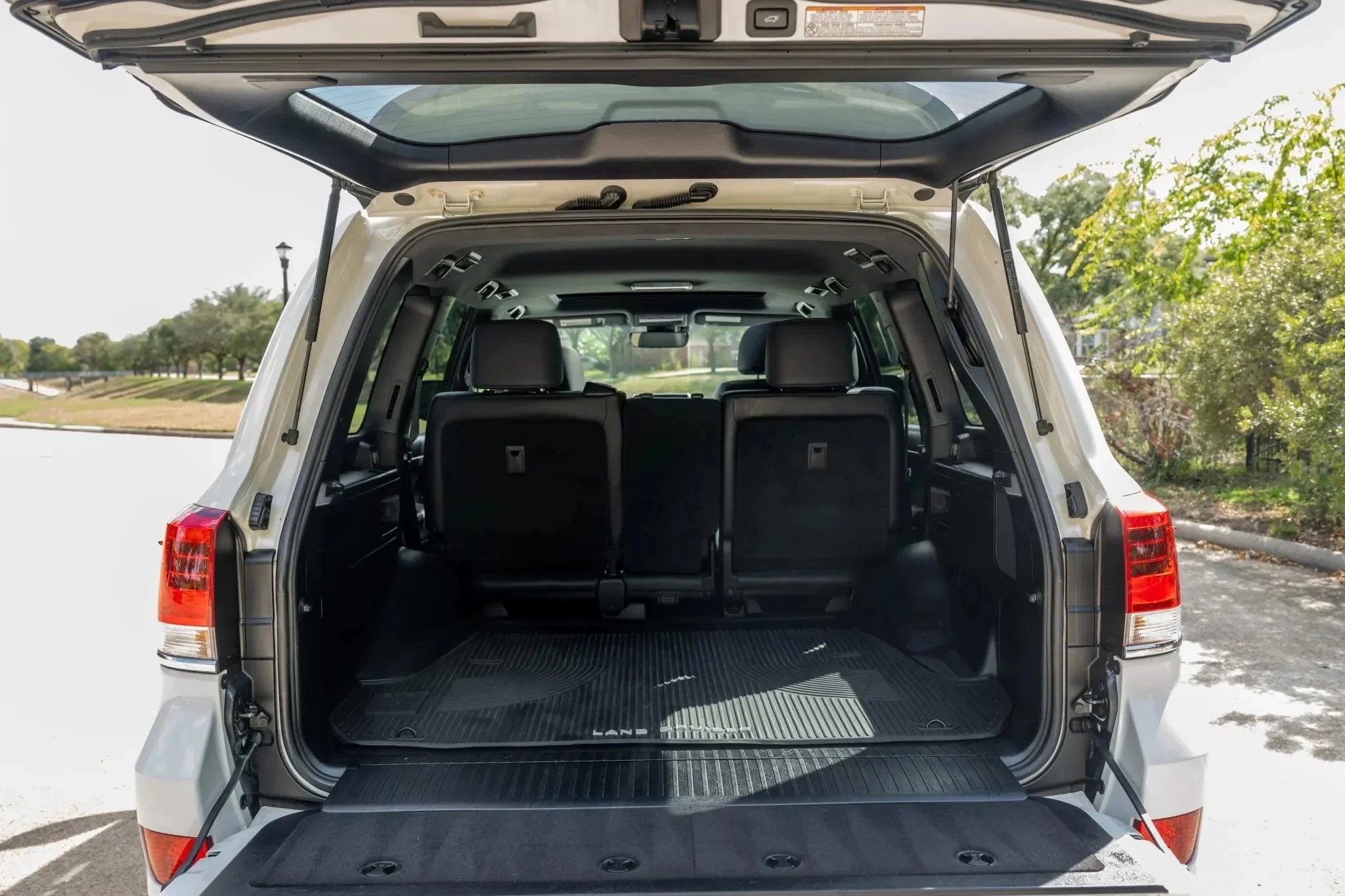 2021 Toyota Land Cruiser Heritage Edition