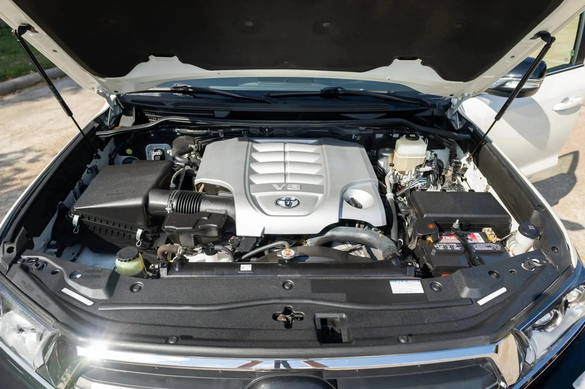 2021 Toyota Land Cruiser Heritage Edition